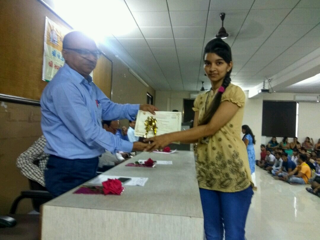 Prize Distribution Ceremony & Farewell Year 2016-17